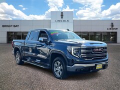 2022 GMC Sierra 1500 SLT Truck