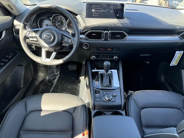 2025 Mazda CX-5 2.5 S Preferred photo 3