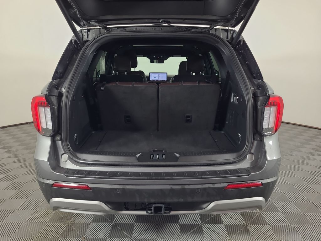 2025 Ford Explorer Platinum - Photo 27