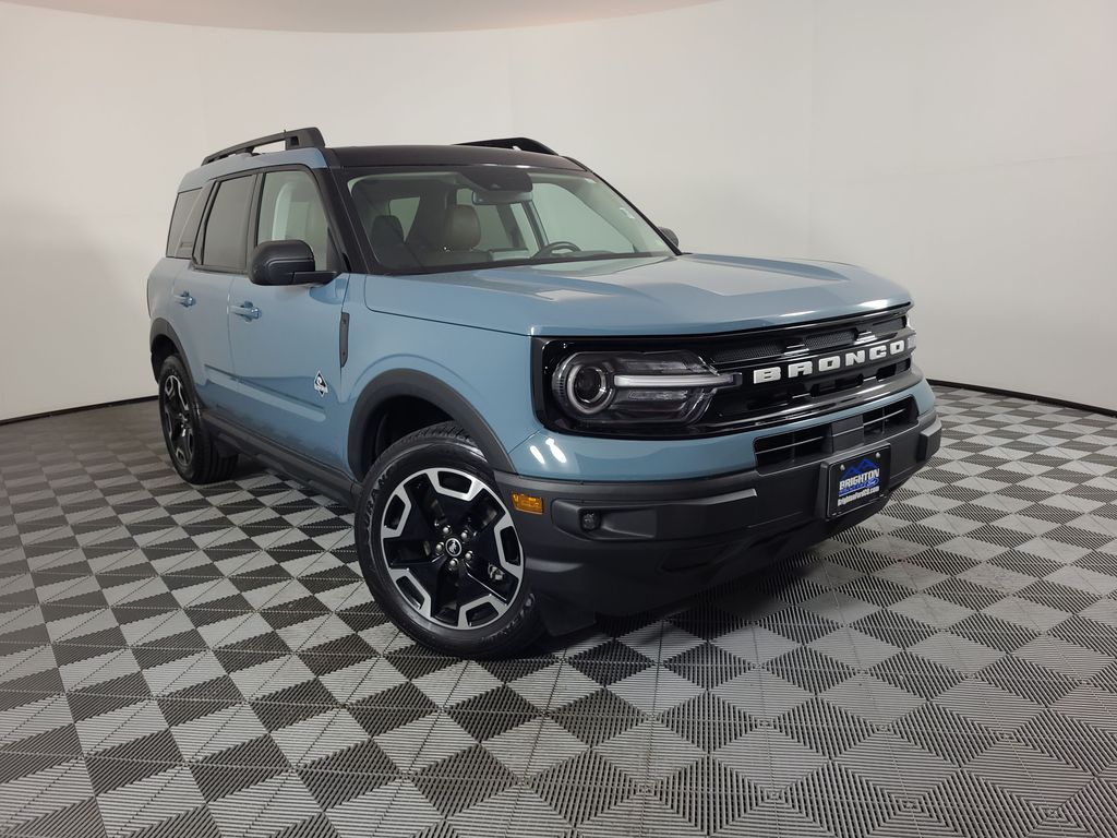 2023 Ford Bronco Sport Outer Banks 4X4's photo