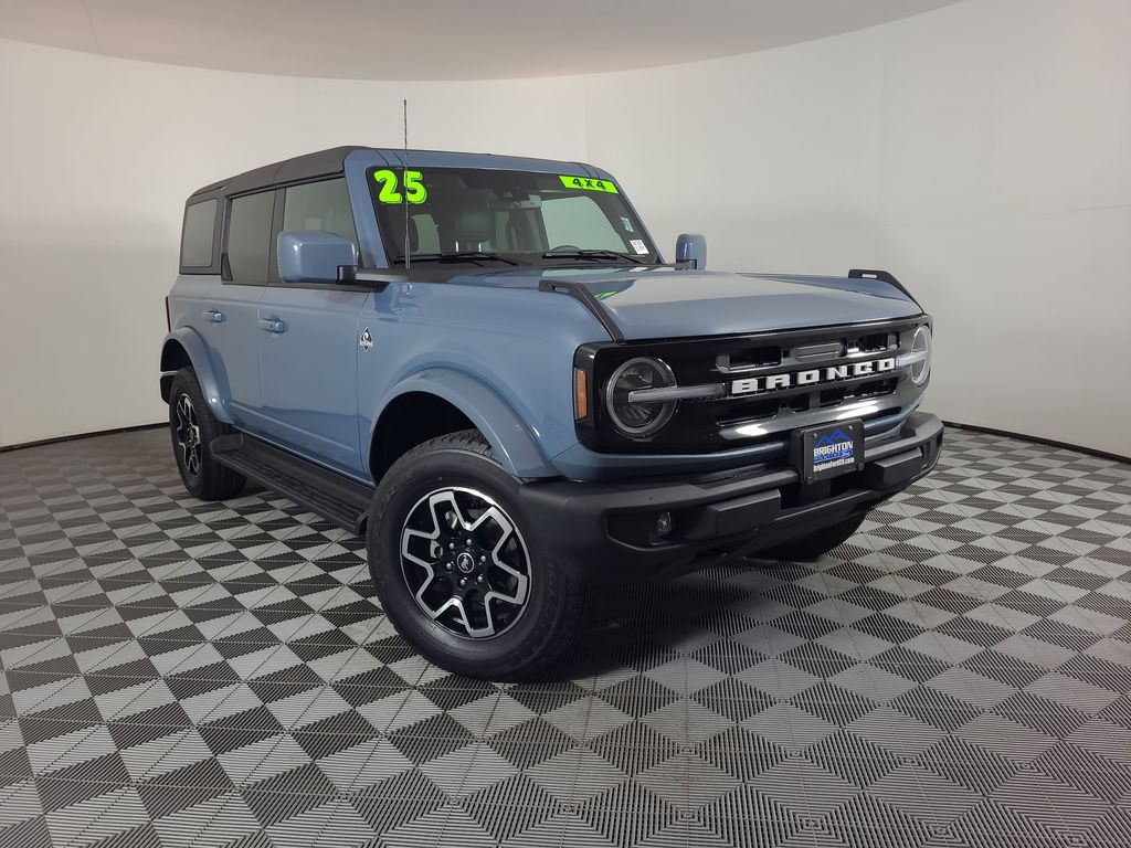 2025 Ford Bronco Outer Banks 4x4's photo