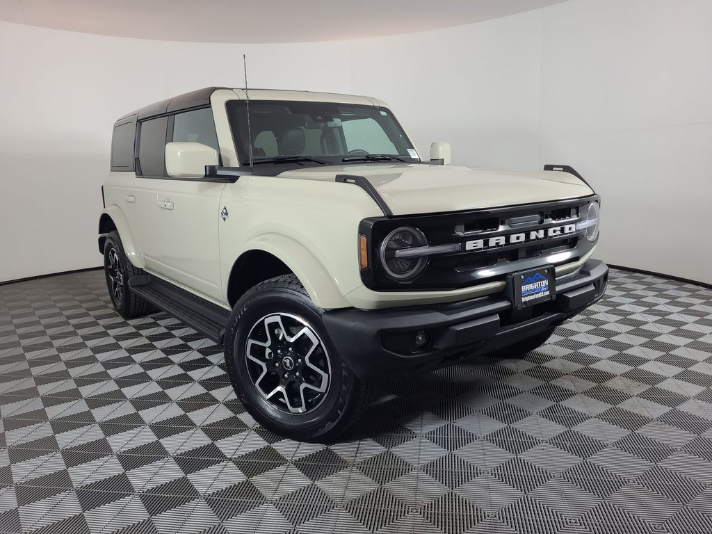 2025 Ford Bronco Outer Banks 4x4's photo