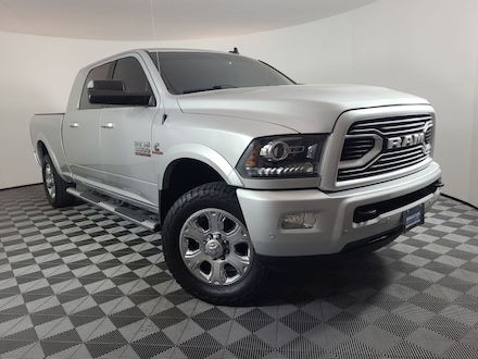 2018 Ram 3500 Laramie Truck Mega Cab