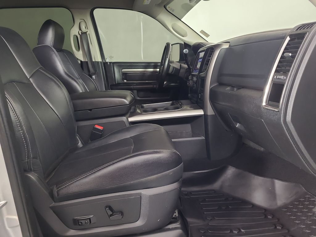 2018 RAM Ram 3500 Pickup Laramie - Photo 21