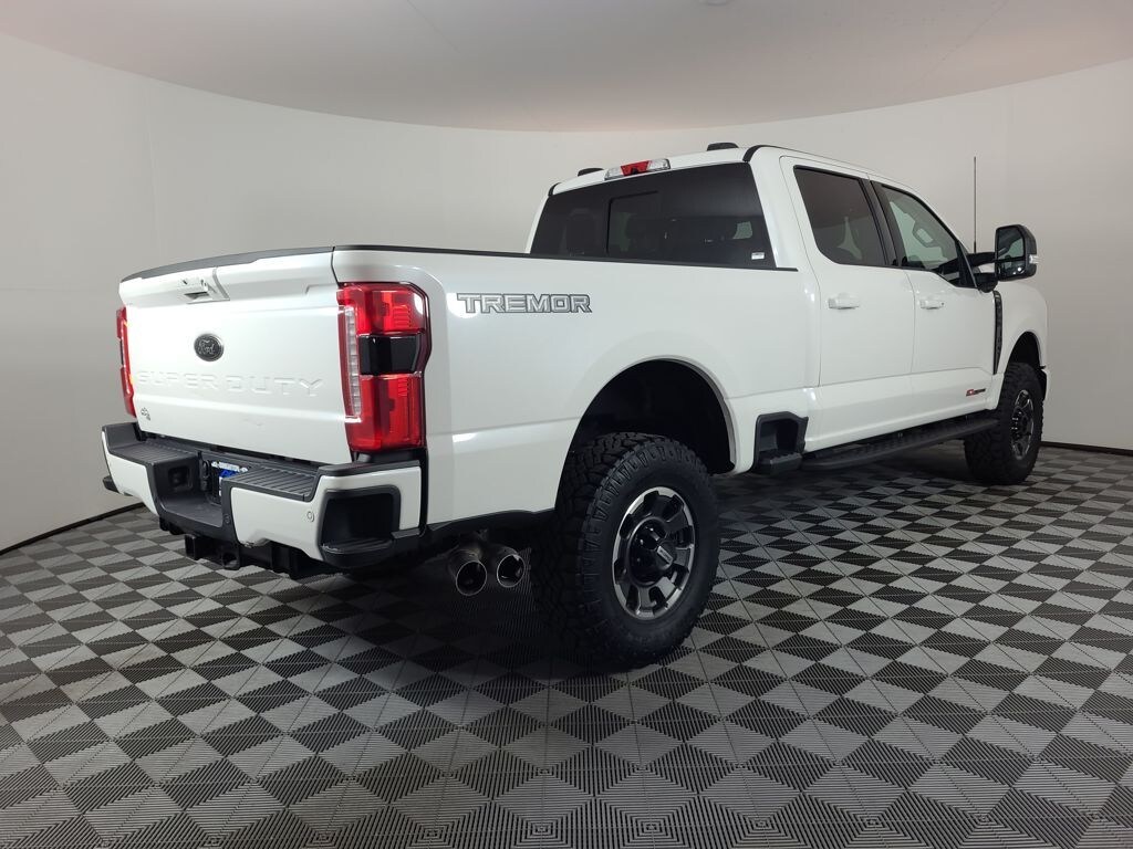 Used 2024 Ford F-350SD Lariat Truck Crew Cab