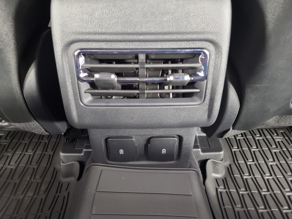 2025 Lincoln Corsair Premiere - Photo 18