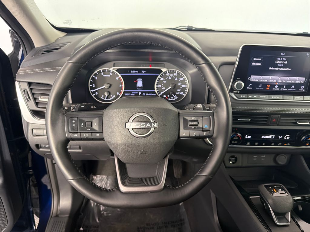 2025 Nissan Rogue SV - Photo 12
