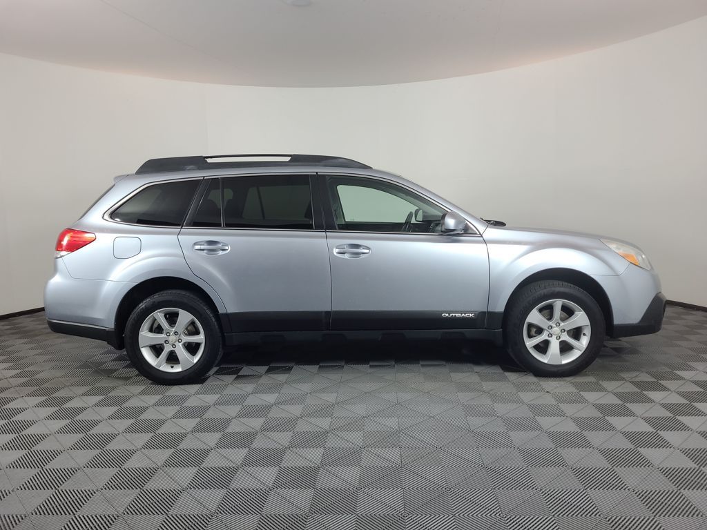 Used 2014 Subaru Outback 2.5i Premium with VIN 4S4BRBDC9E3282607 for sale in Brighton, CO