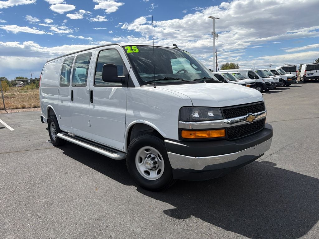 2025 Chevrolet Express Cargo