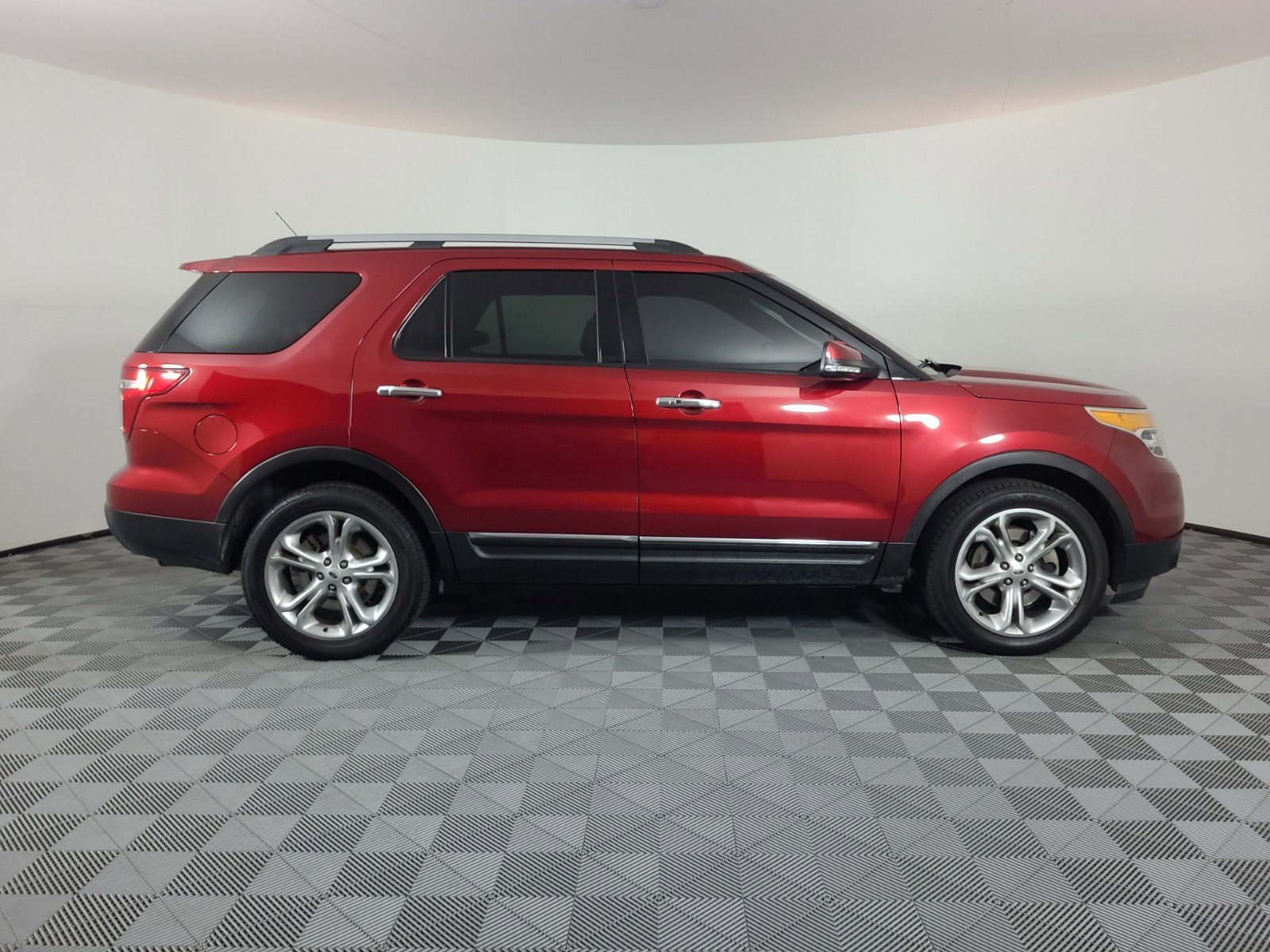 Used 2014 Ford Explorer Limited with VIN 1FM5K8F8XEGA80090 for sale in Brighton, CO