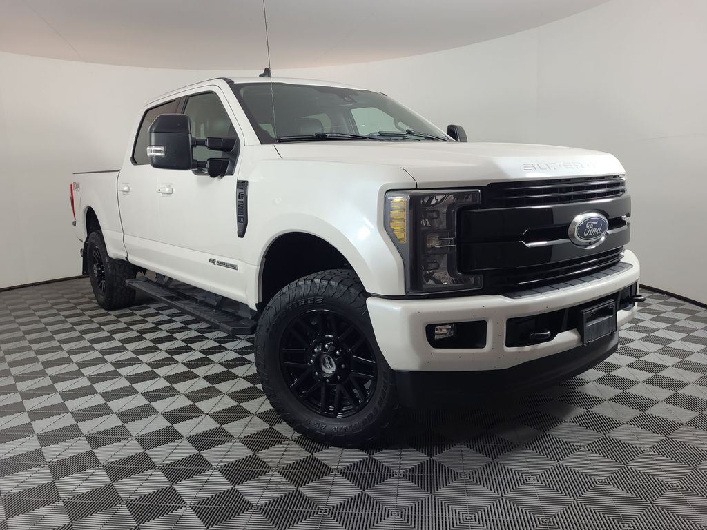 2019 Ford F-250 Super Duty Lariat's photo