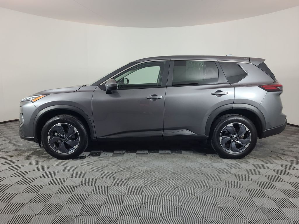 2025 Nissan Rogue SV - Photo 6