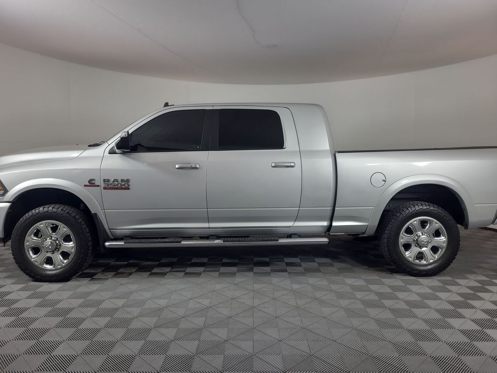 2018 RAM Ram 3500 Pickup Laramie - Photo 6