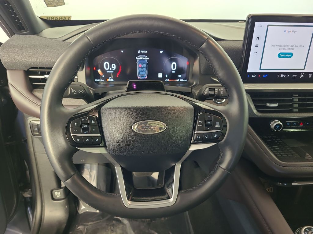 2025 Ford Explorer Platinum - Photo 13