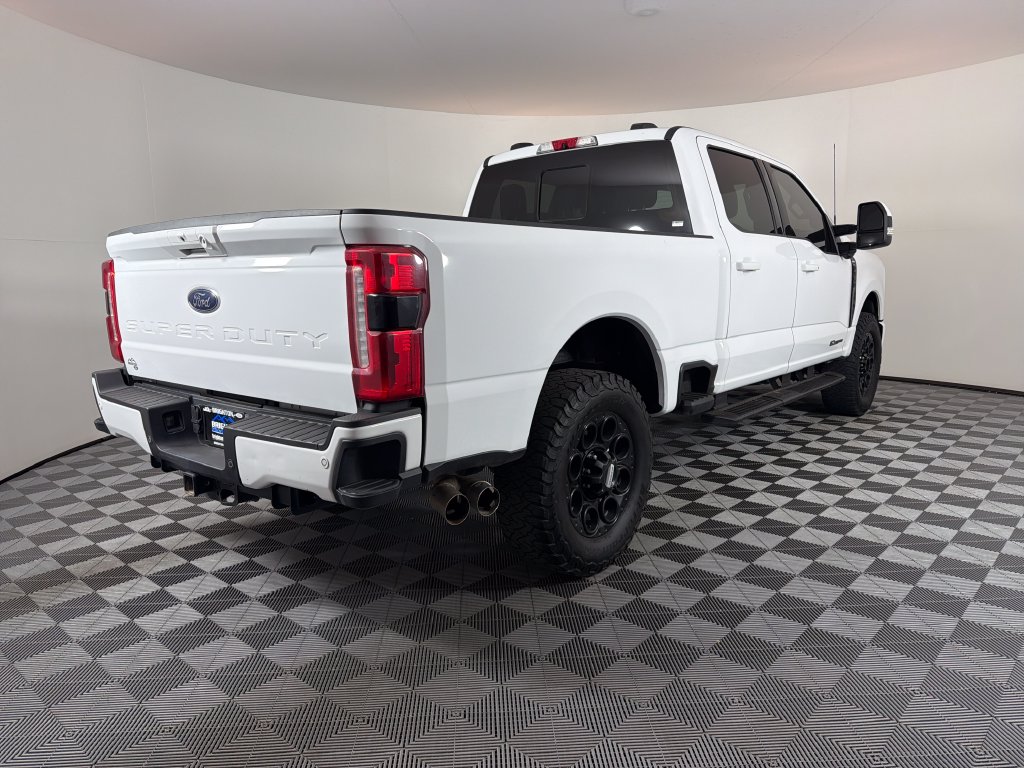 Used 2023 Ford F-350SD Lariat Truck Crew Cab