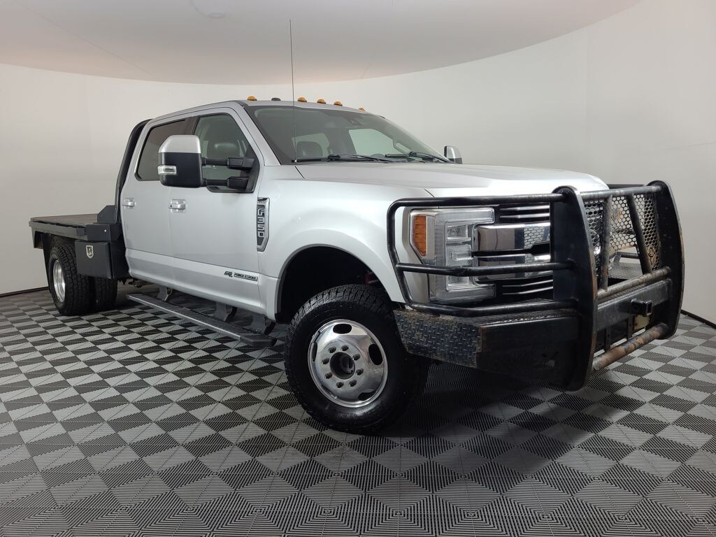 Used 2017 Ford F-350SD Lariat Truck Crew Cab