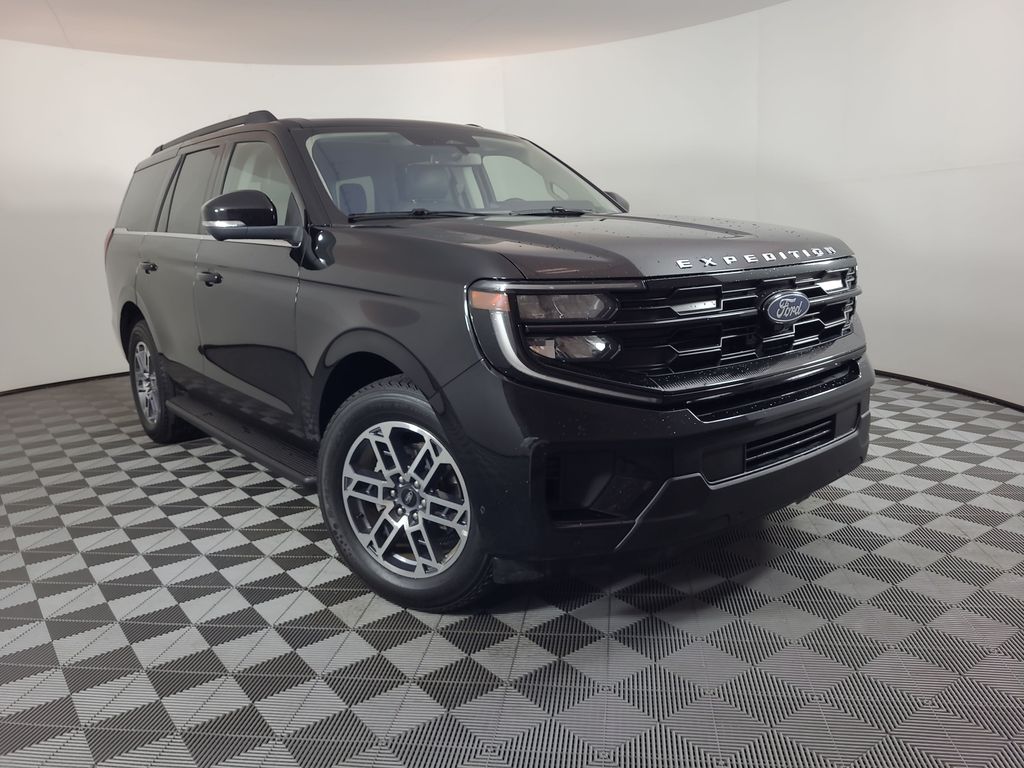 2025 Ford Expedition Active 4x4's photo