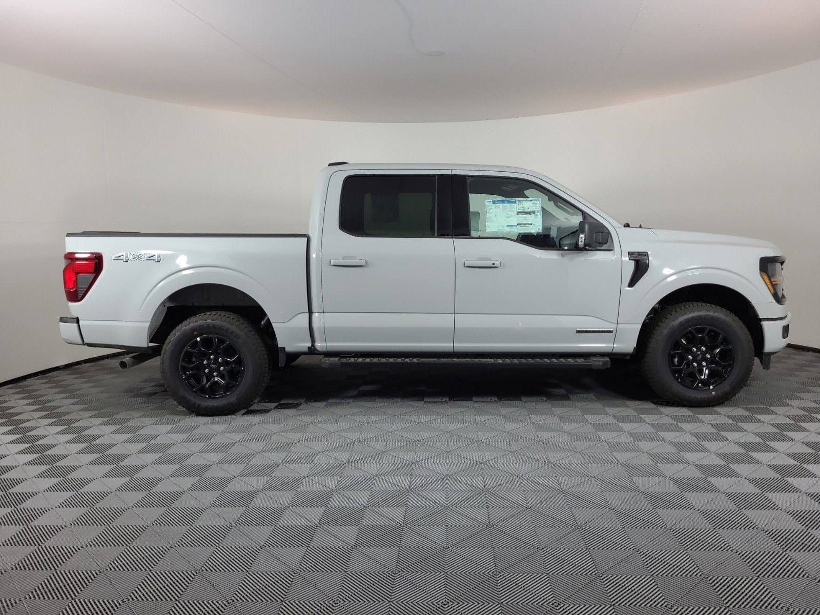 Used 2024 Ford F-150 XLT with VIN 1FTFW3LD1RFA86325 for sale in Brighton, CO