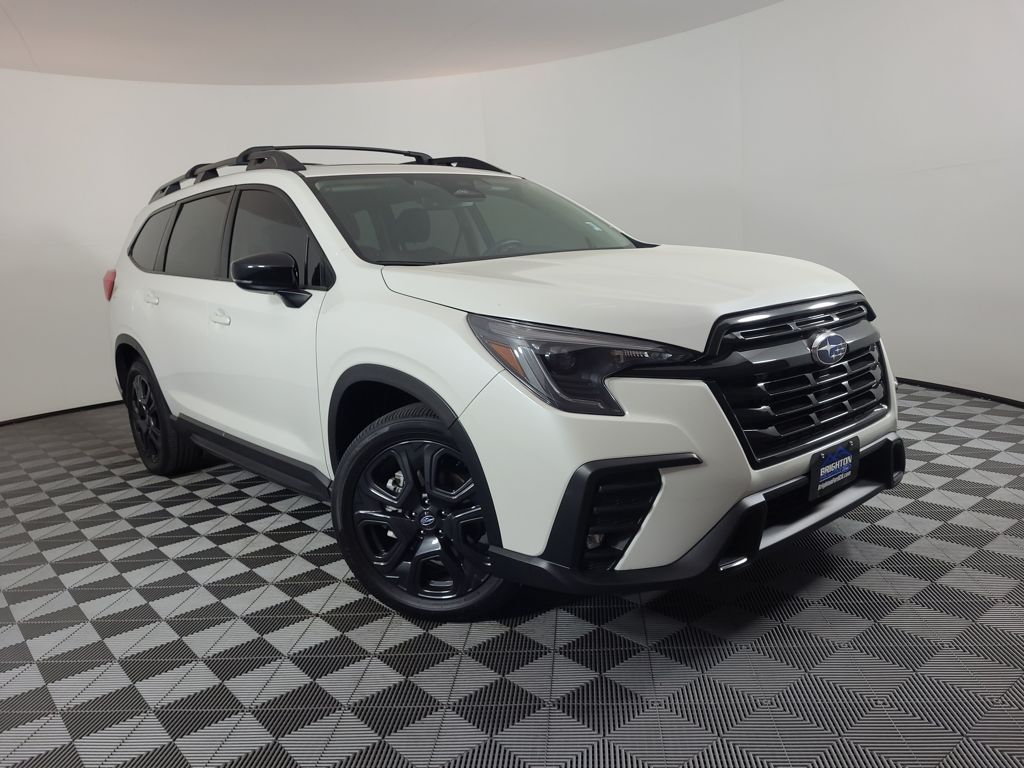 2024 Subaru Ascent Onyx Edition's photo