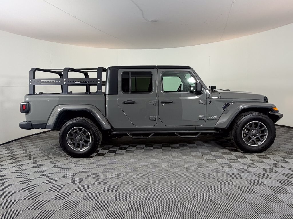 Used 2020 Jeep Gladiator Overland Truck Crew Cab