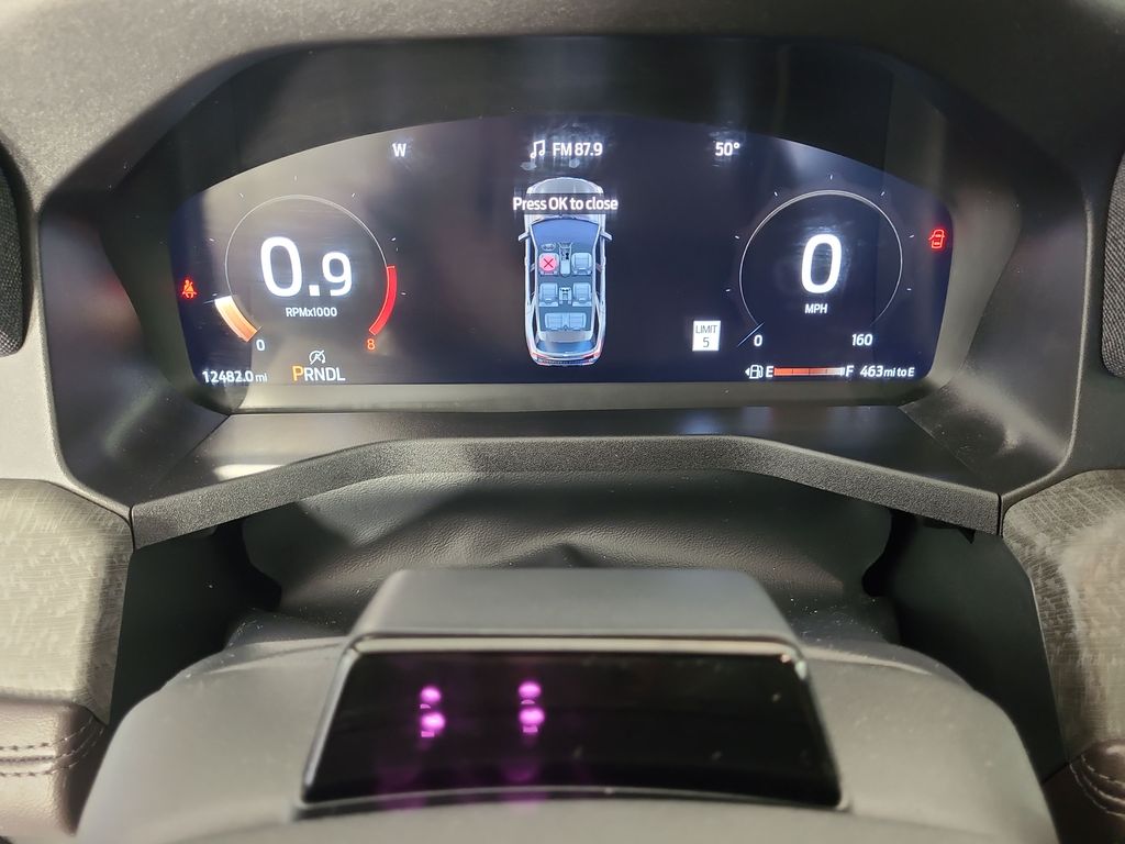 2025 Ford Explorer Platinum - Photo 12