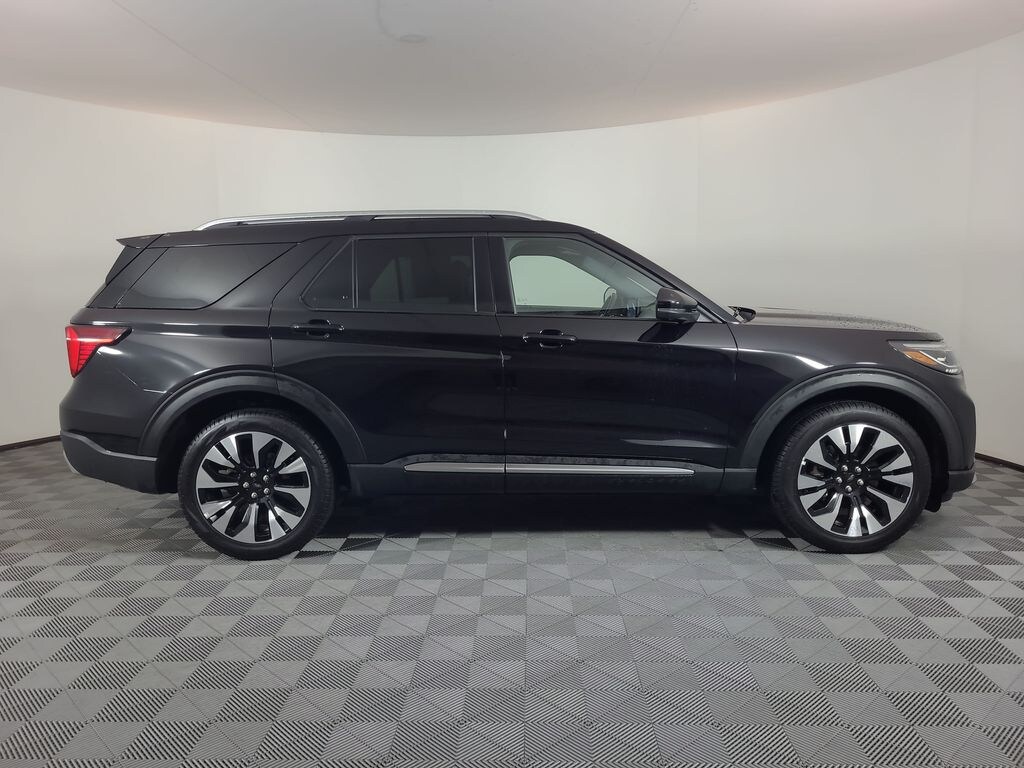Used 2025 Ford Explorer Platinum SUV