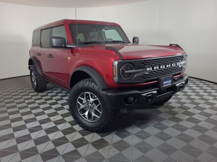 2025 Ford Bronco Badlands SUV
