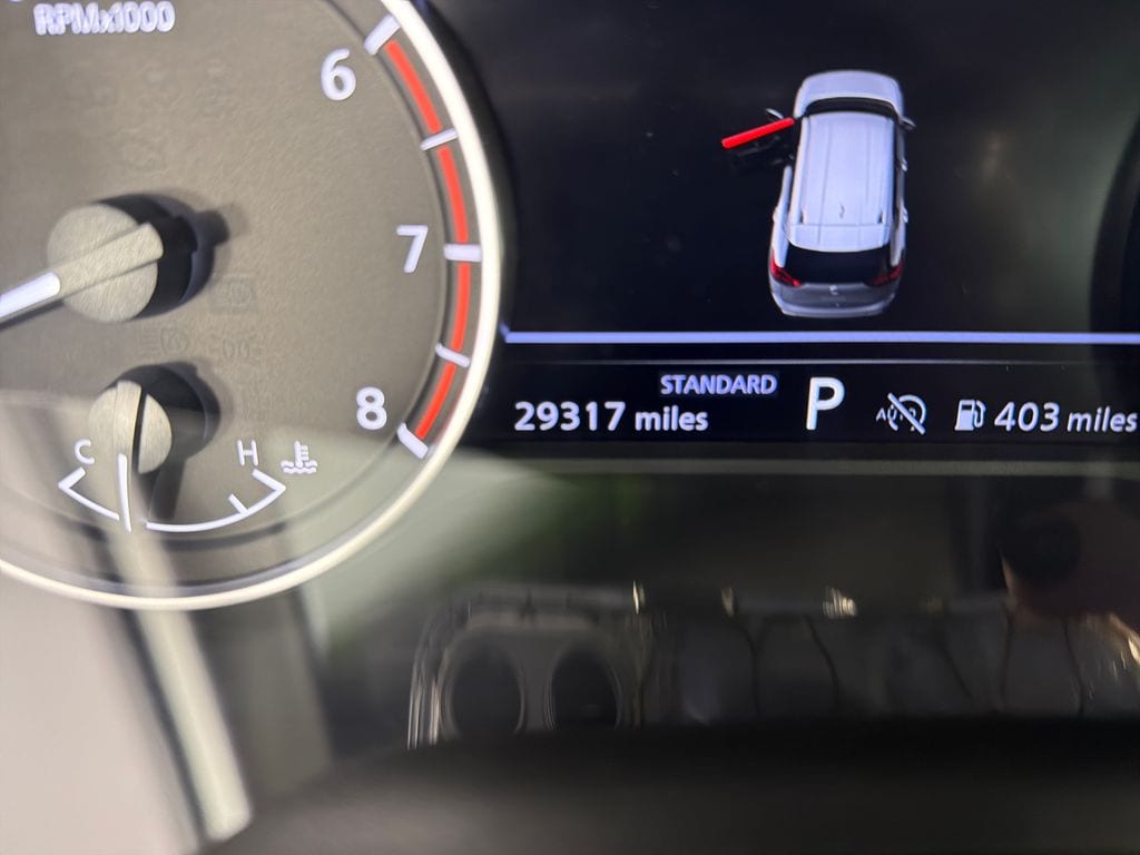 2025 Nissan Rogue SV - Photo 10