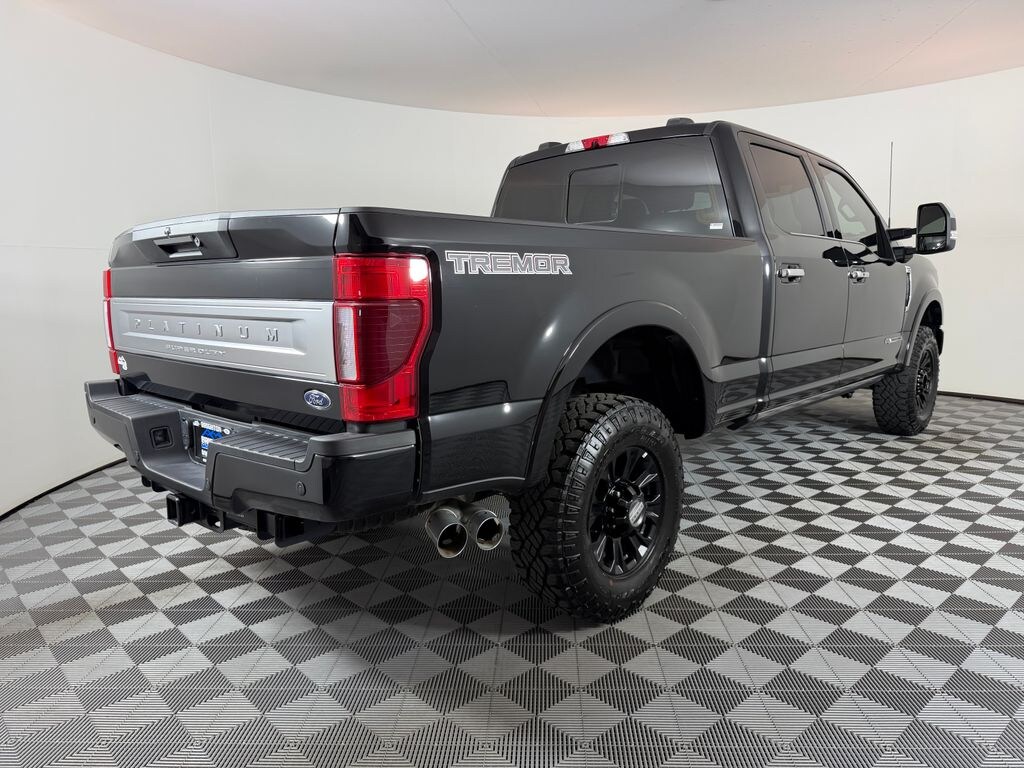 Used 2022 Ford F-350SD Platinum Truck Crew Cab