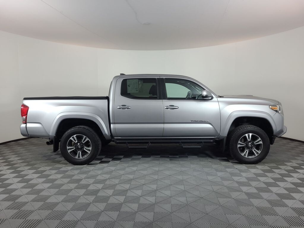 Used 2017 Toyota Tacoma TRD Sport Truck Double Cab