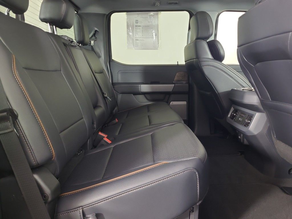 2025 Ford F-350 Super Duty Lariat - Photo 23