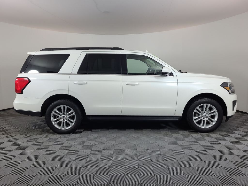 Used 2024 Ford Expedition XLT SUV