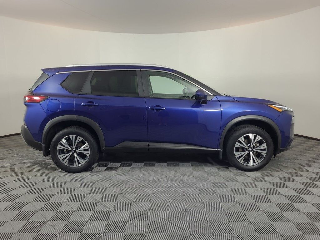Used 2023 Nissan Rogue SV SUV