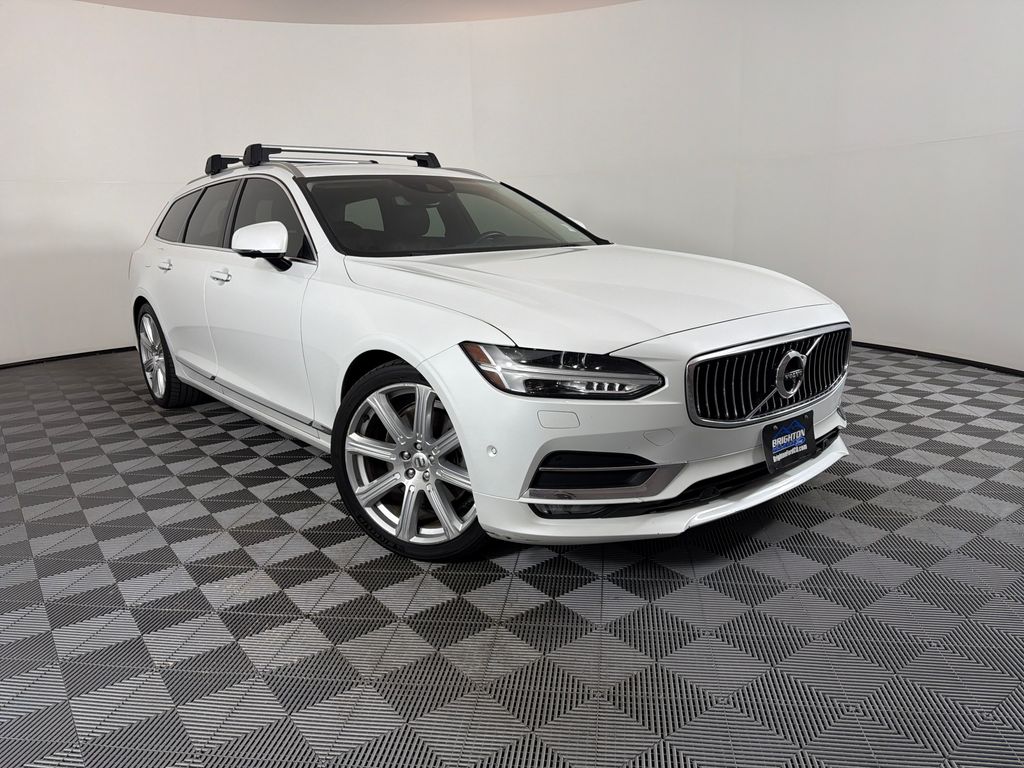 2018 Volvo V90 T6 Inscription AWD's photo