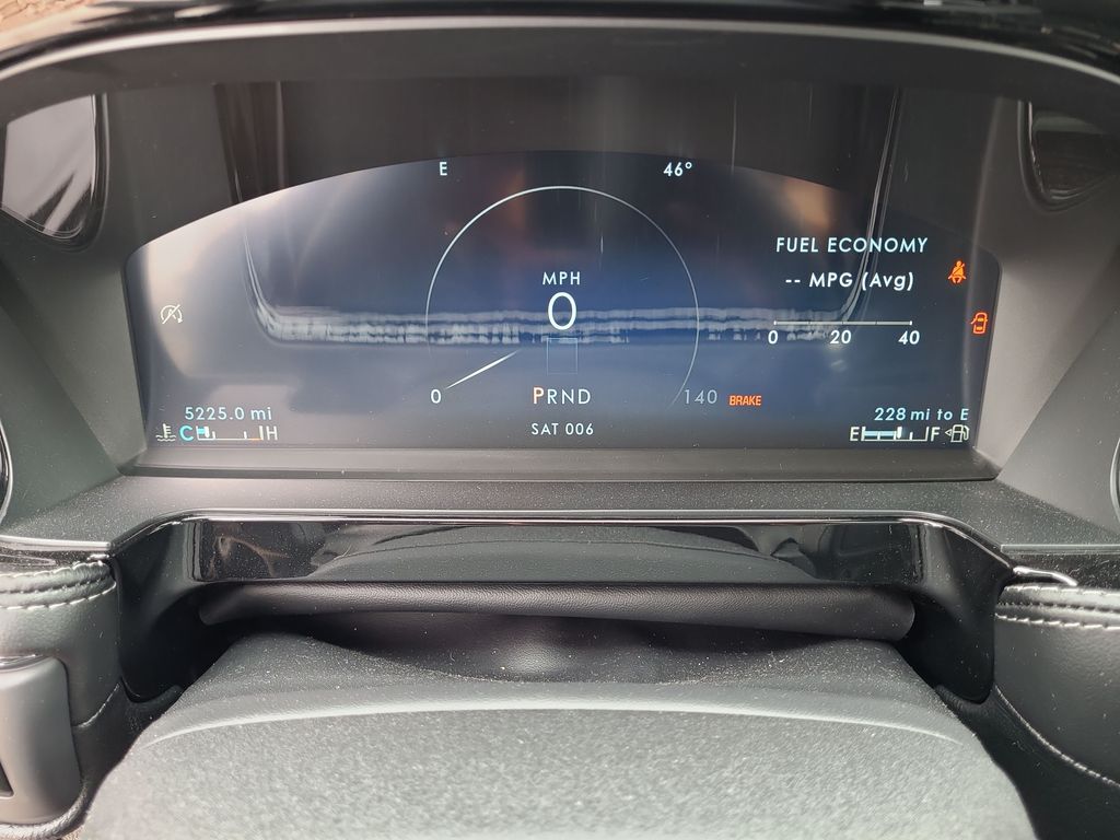 2025 Lincoln Corsair Premiere - Photo 11