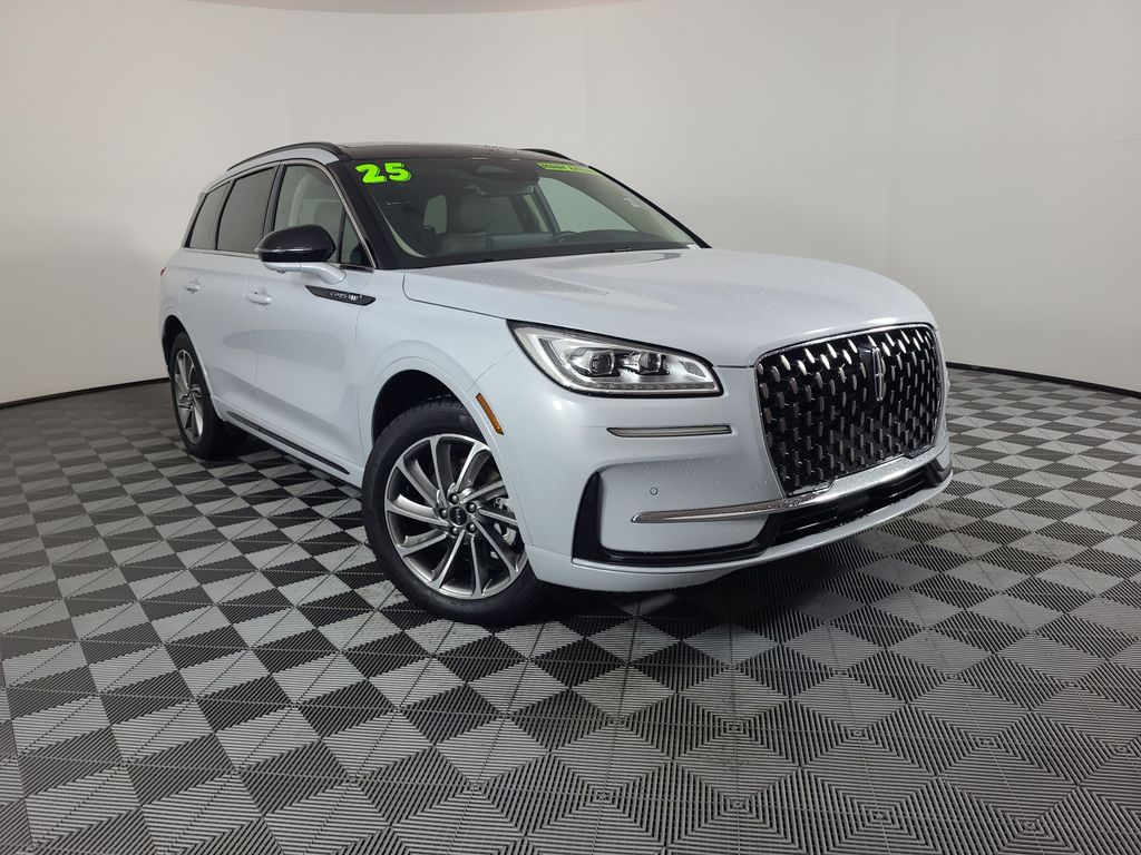 2025 Lincoln Corsair Grand Touring AWD's photo