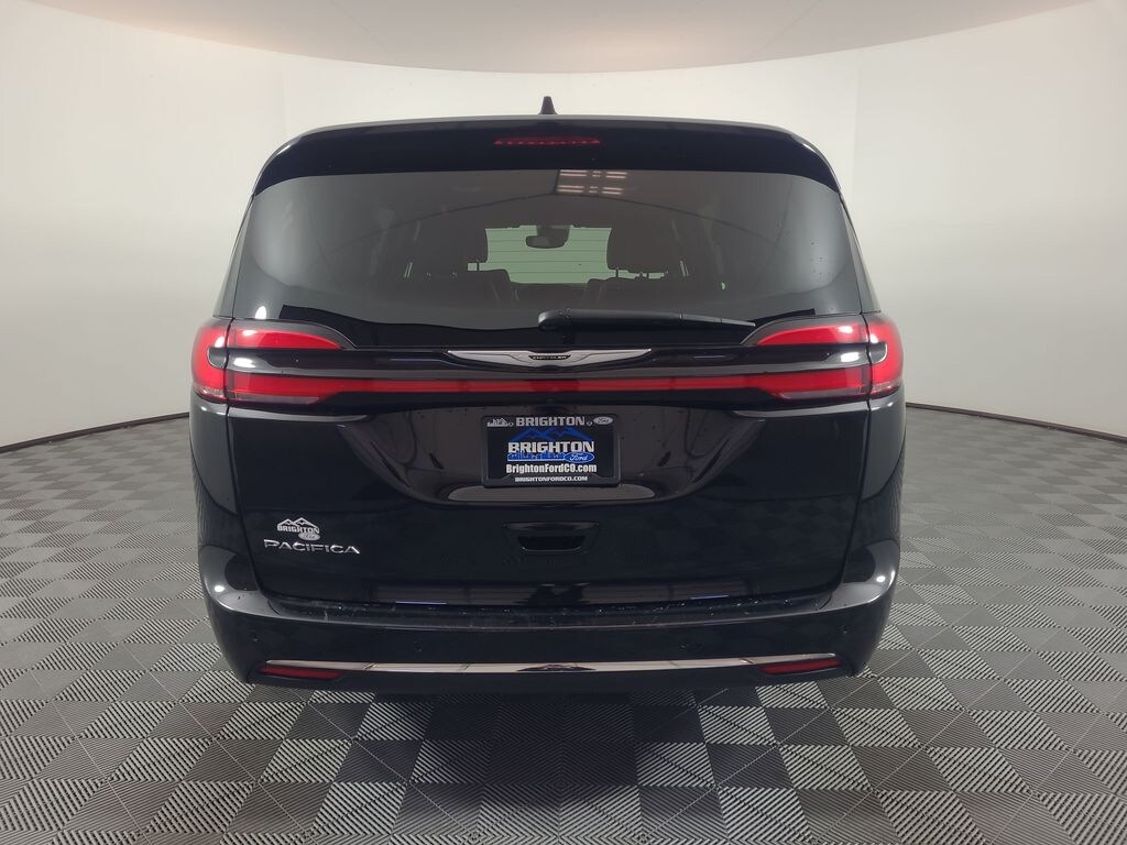 Certified 2025 Chrysler Pacifica Select Van Passenger Van