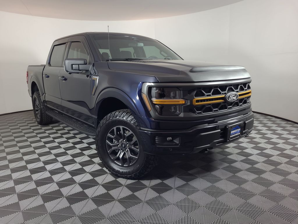 2025 Ford F-150 Truck SuperCrew Cab 