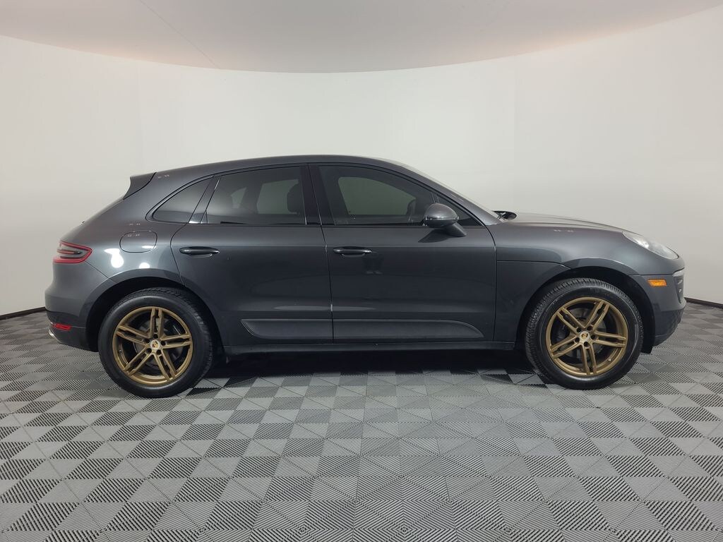 Used 2017 Porsche Macan Base SUV