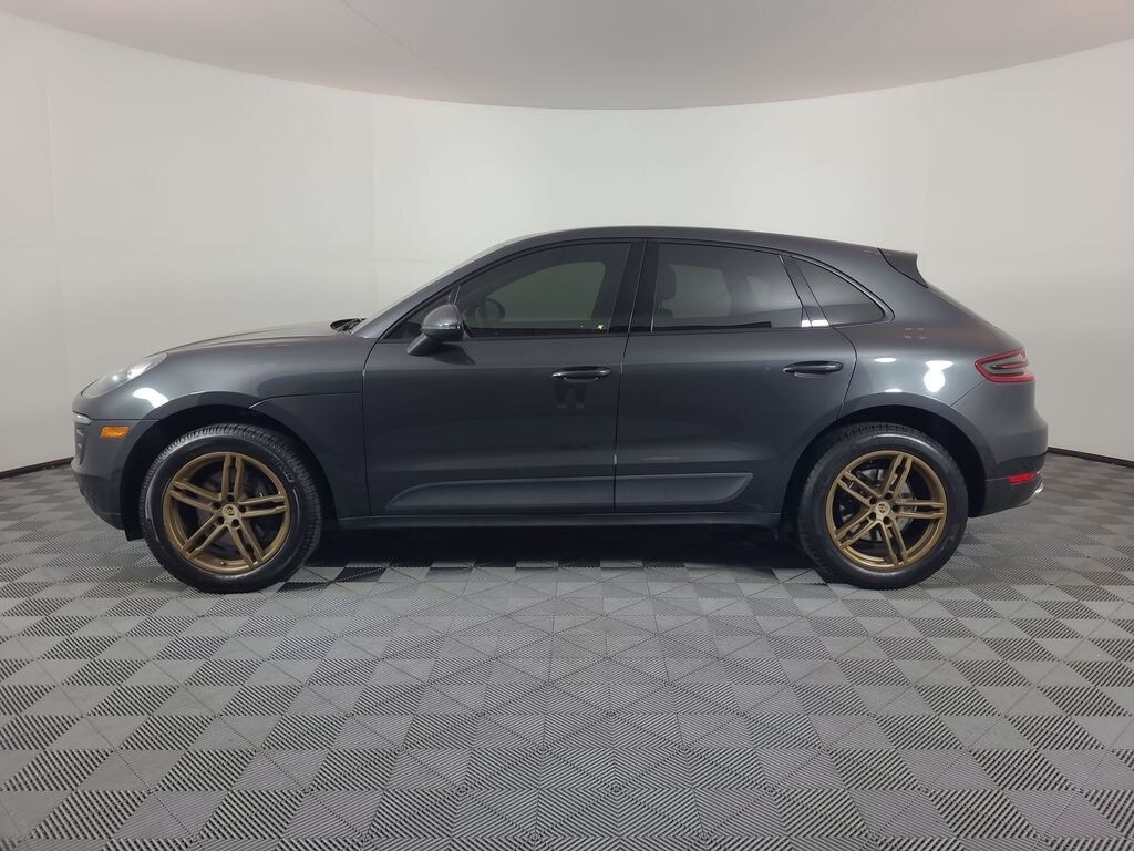 Used 2017 Porsche Macan Base SUV