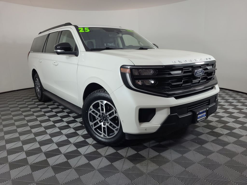2025 Ford Expedition Active MAX 4x4's photo