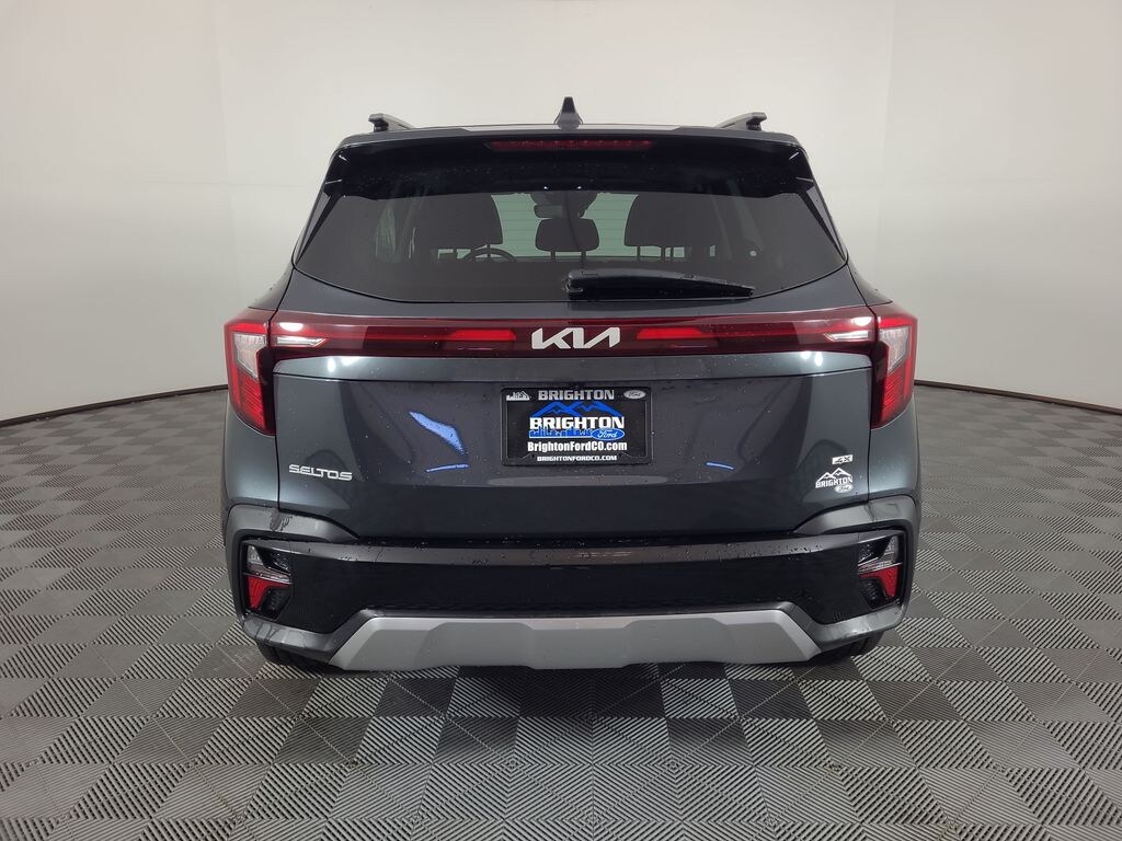 Used 2024 Kia Seltos SX SUV