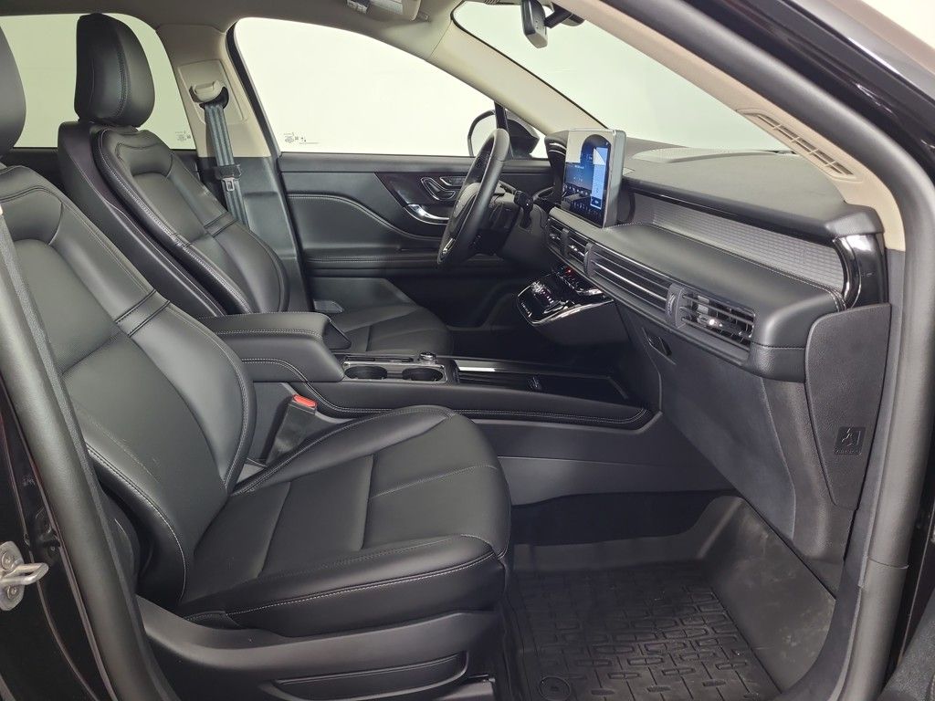 2025 Lincoln Corsair Premiere - Photo 22