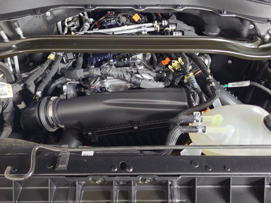 2025 Ford Explorer Platinum - Photo 28