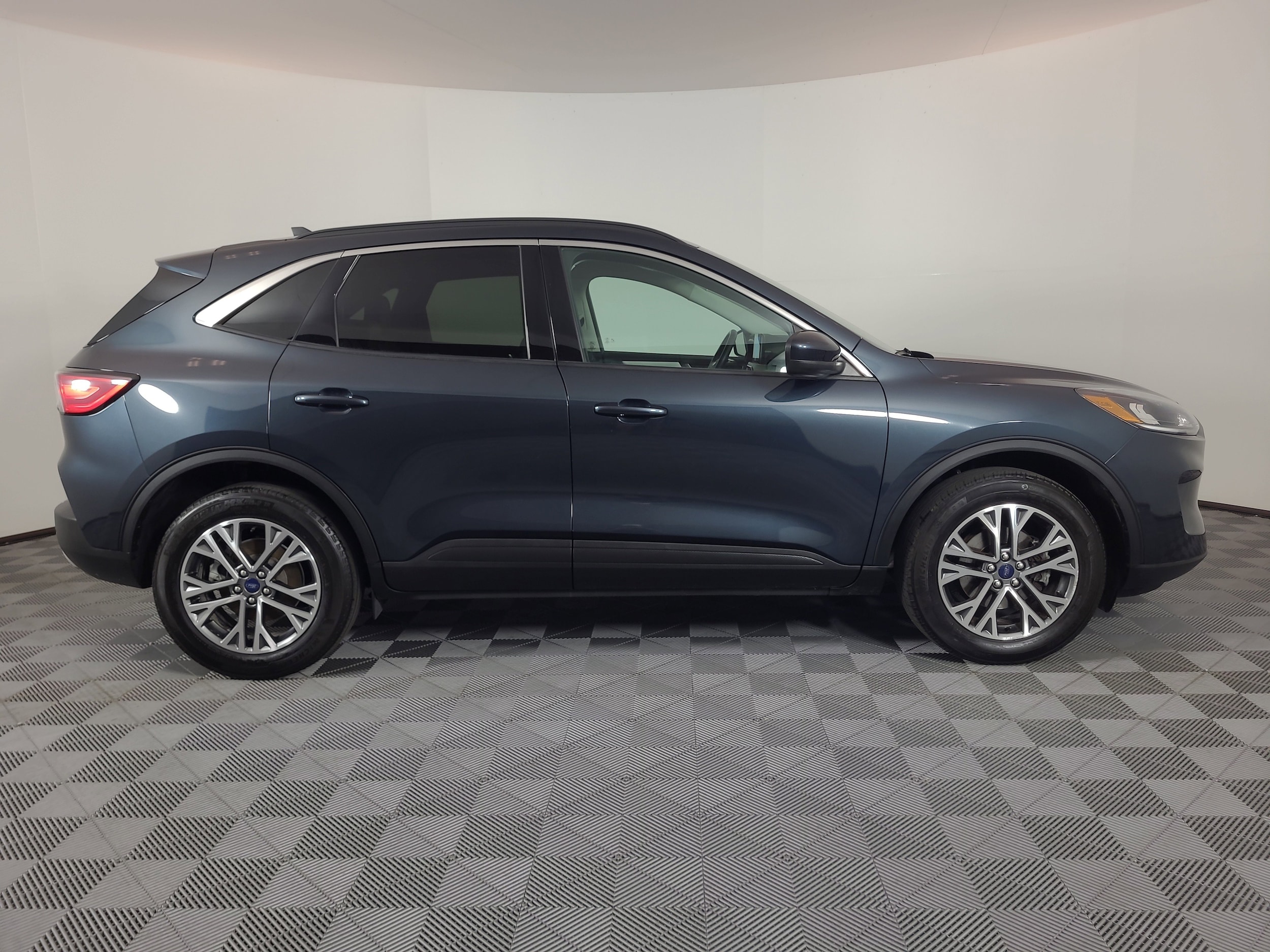 Used 2022 Ford Escape SEL with VIN 1FMCU9H60NUB65556 for sale in Brighton, CO