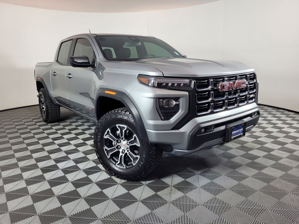 2024 GMC Canyon 4WD AT4 Crew Cab Short Box's photo