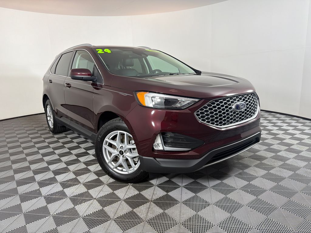 2024 Ford Edge SEL AWD's photo