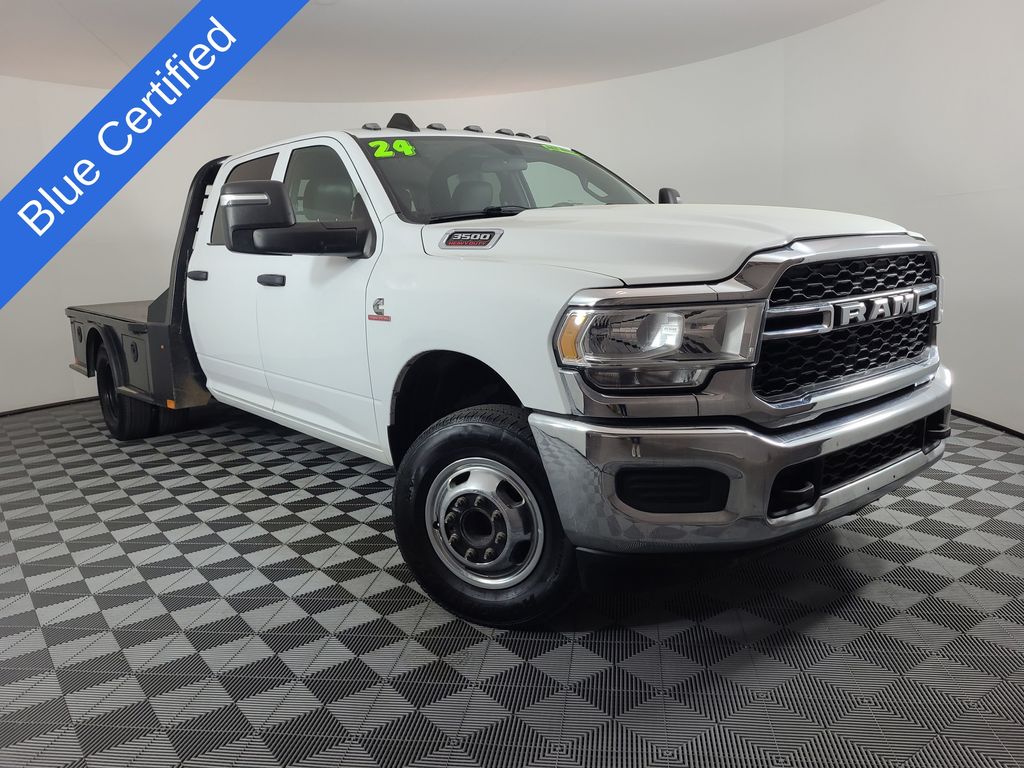 2024 RAM 3500 Tradesman 4X4 Crew Cab's photo