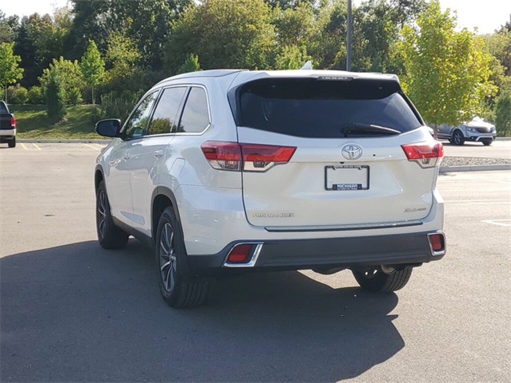 Used 2019 Toyota Highlander SUV