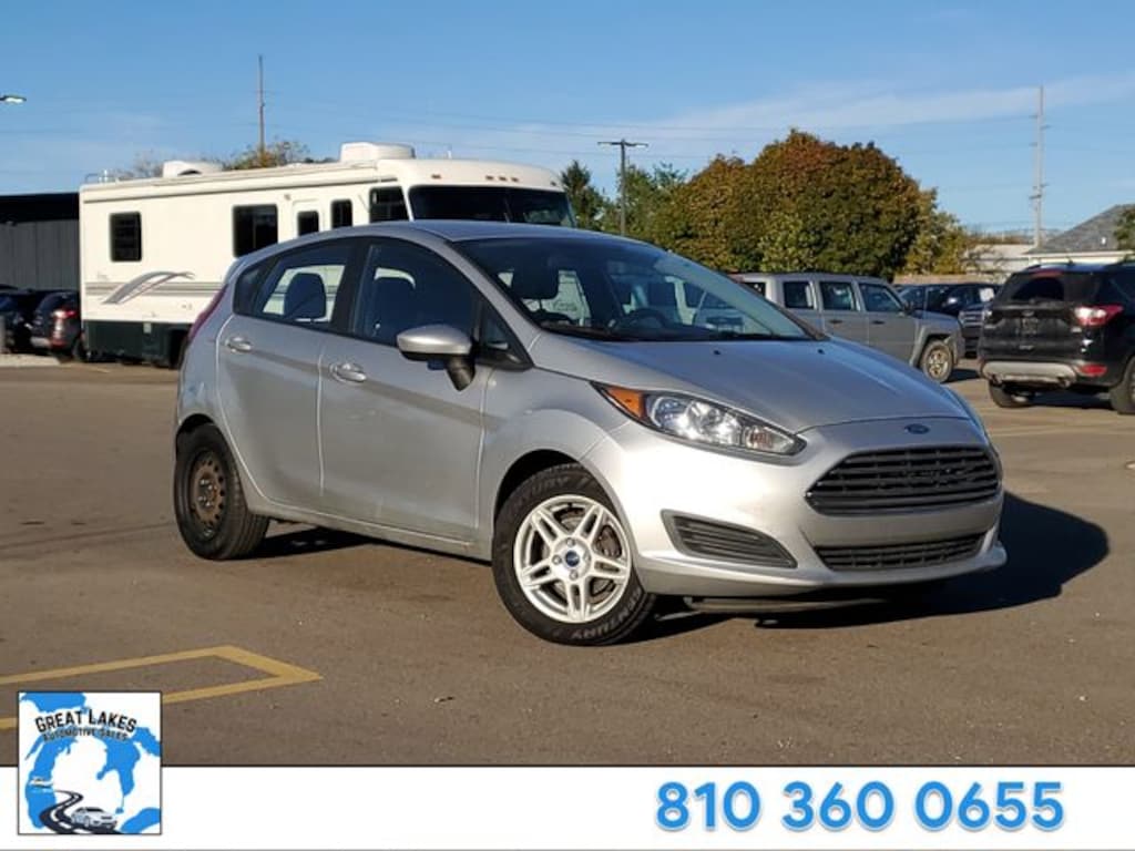 Used 2017 Ford Fiesta SE Hatchback